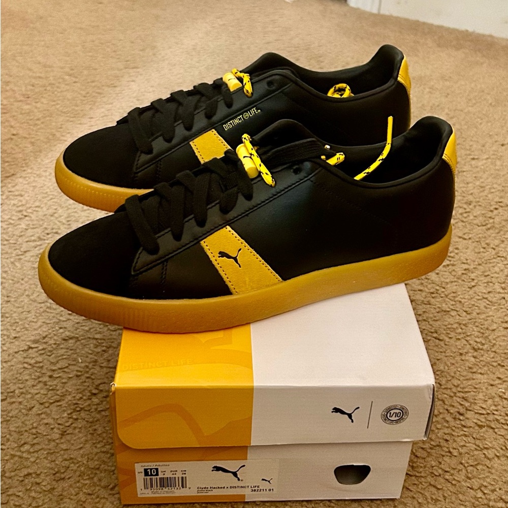 Puma Black and Yellow Sneakers